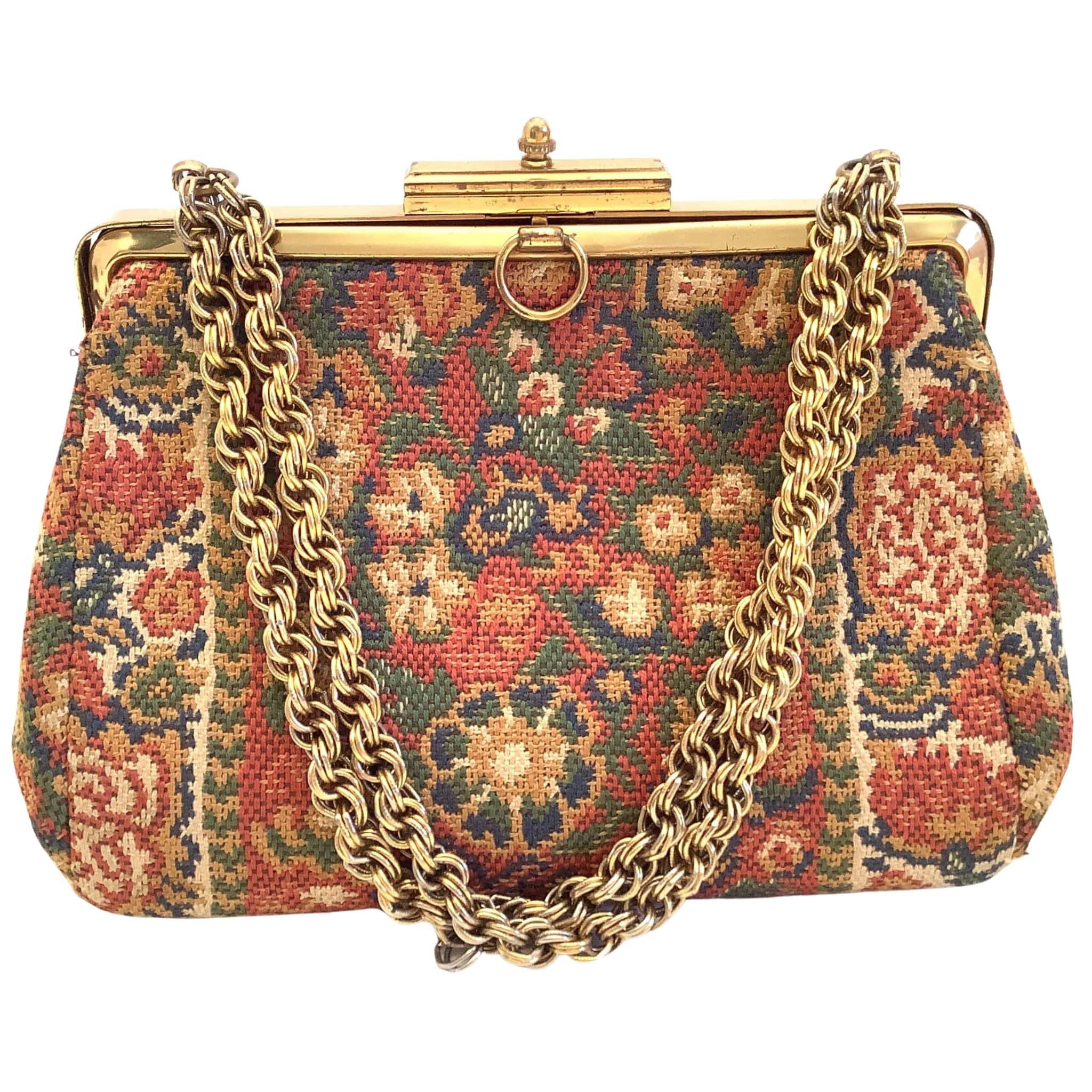 How to style Morris Moskowitz purse? Try these 3 chic looks!